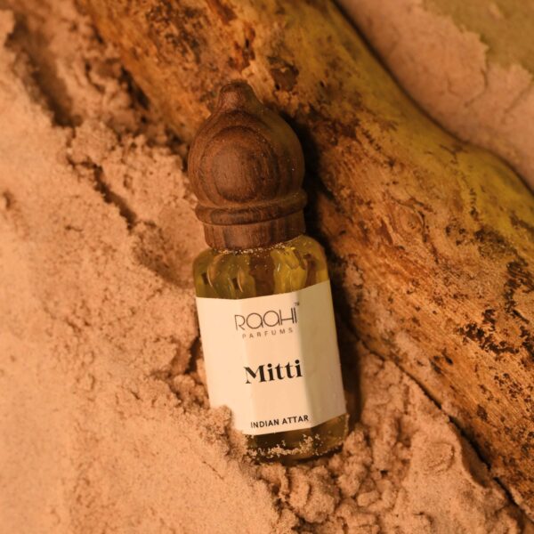 Raahi Parfums | Mitti Attar | Authentic Indian Attar - Image 3