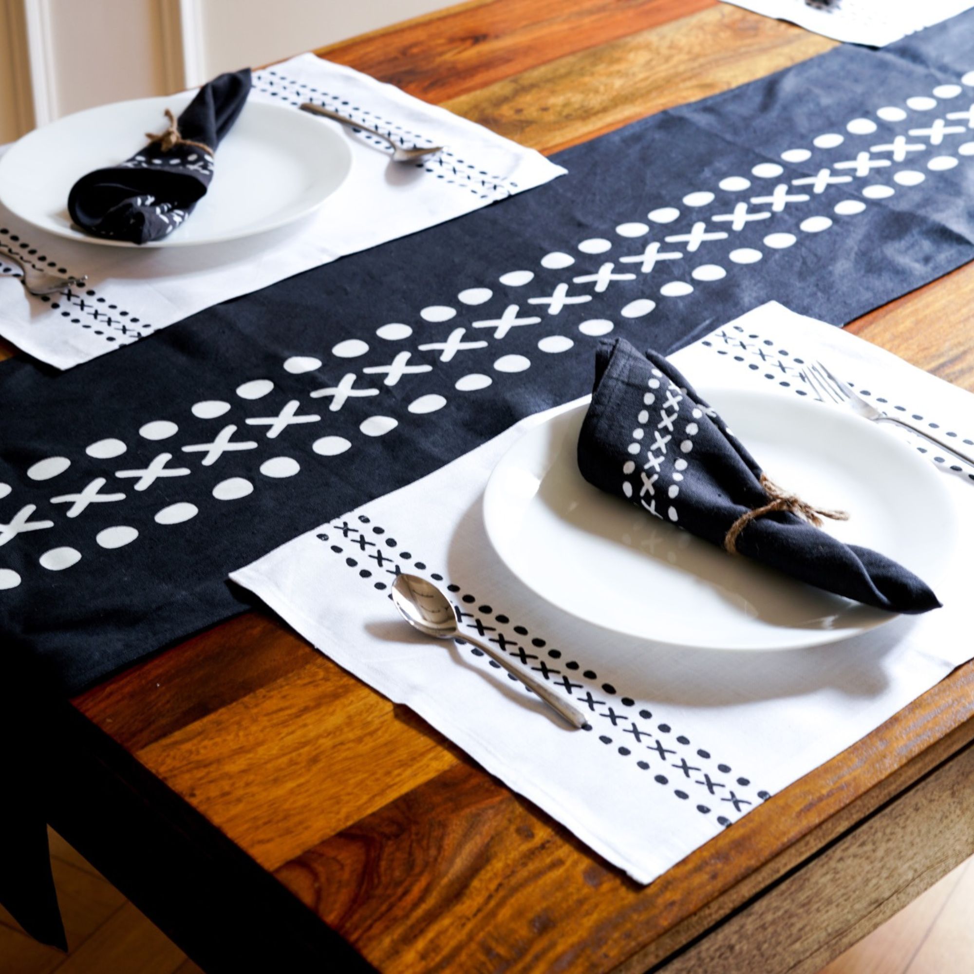 Himadri Table Runner_Grey