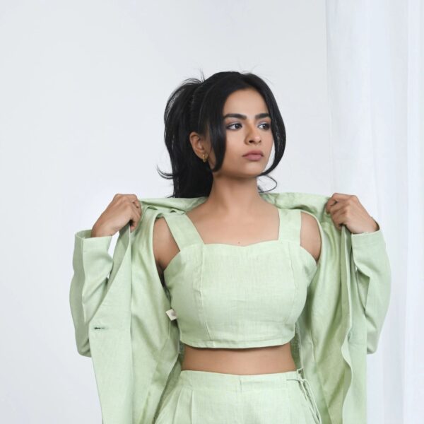 Breathable Hemp Crop Top with Adjustable Fit | Pistachio - light green