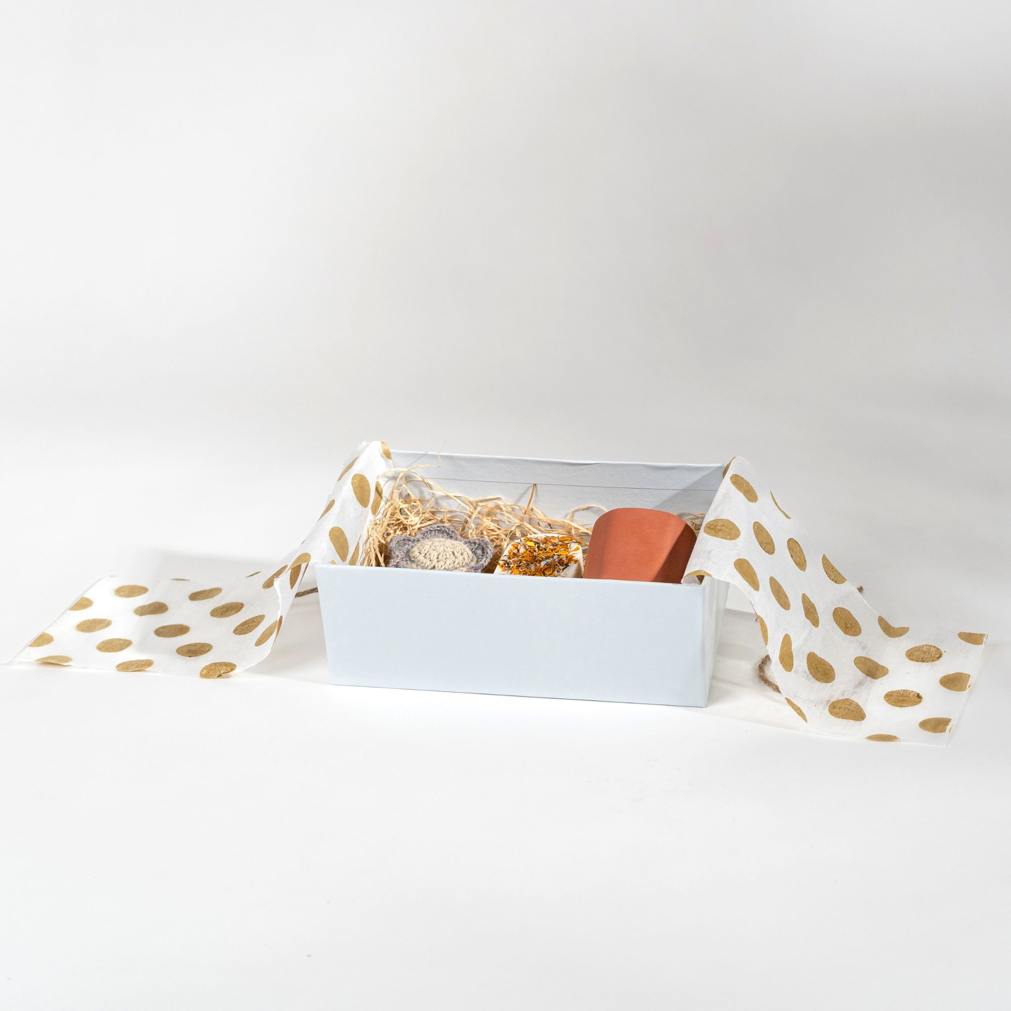 The Fragrance Box l sustainable fragrance safe package
