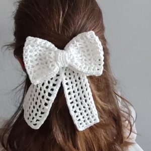 Handmade Crochet White Hair Bow – Classic Lace Style Clip