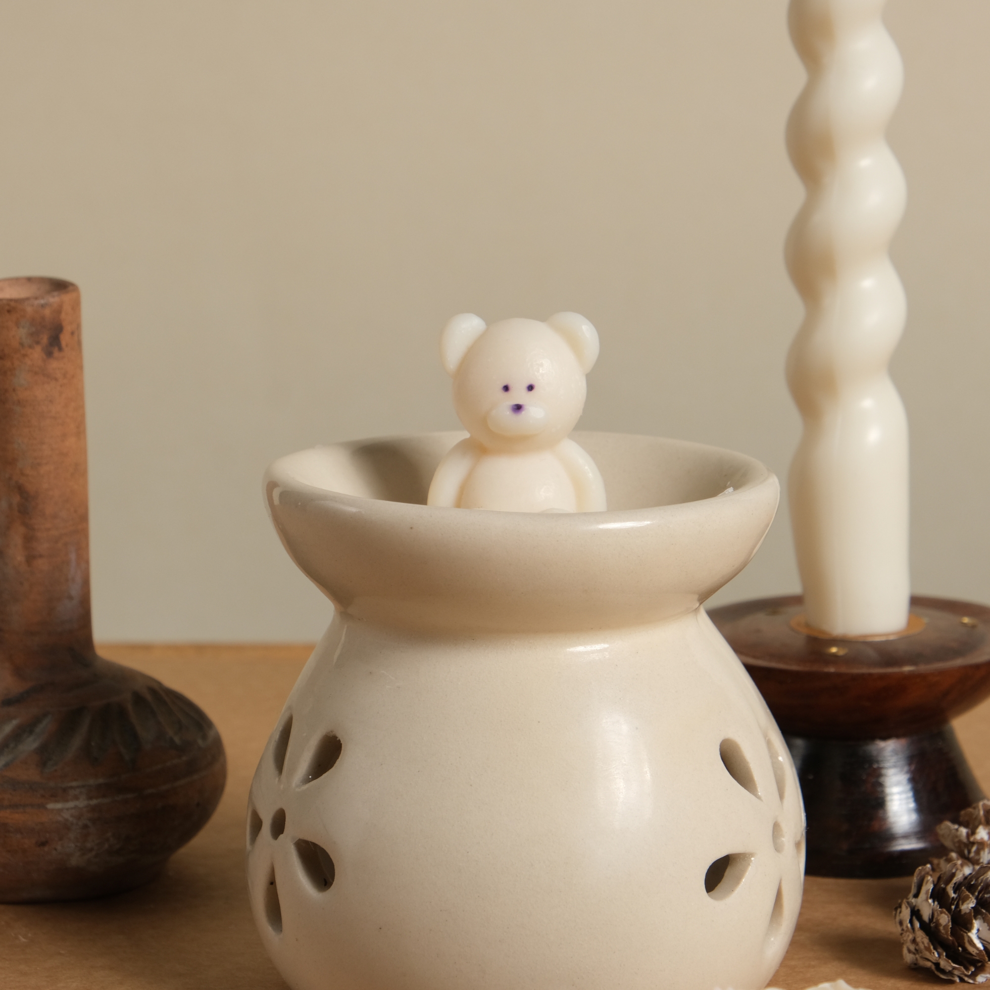 Teddy Bear Candle – 70g Soy Wax | Sweet Scent for Joy & Gifting